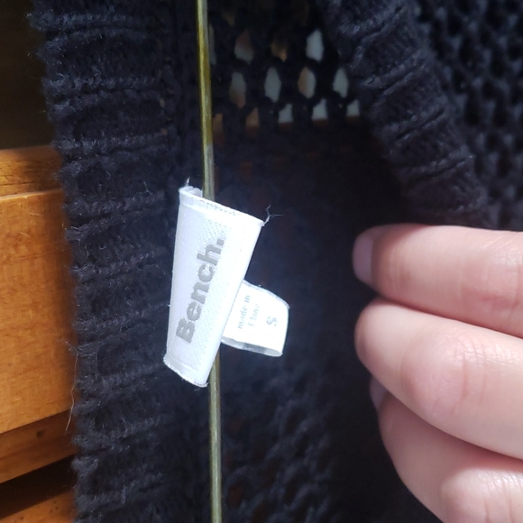 Bench Crop batwing loose knit shirt - Picture 2 of 4